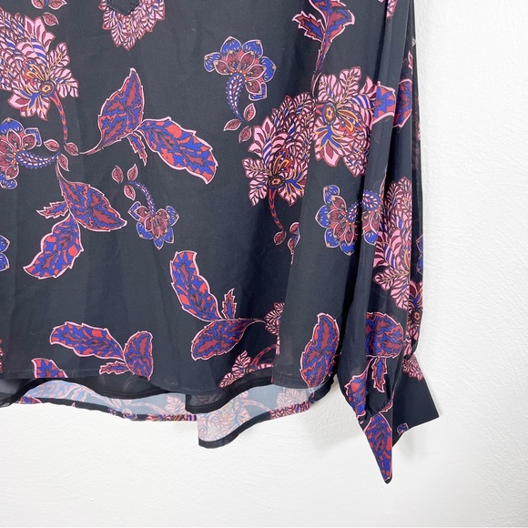 See U Soon Paisley Printed Split Neck Blouse - Picture 4 of 7